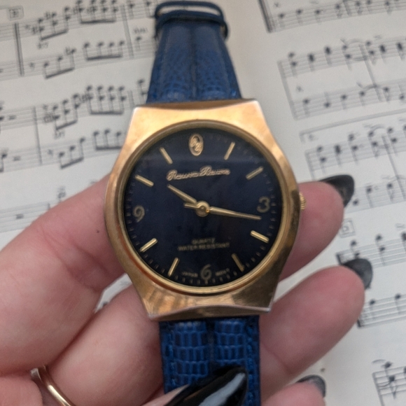 Vintage Roland Bellini Gold and Blue Watch - Picture 5 of 10